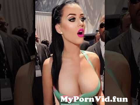 Perry nipples katy Katy Perry