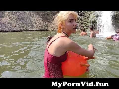 Купаемся под водопадом. Swimming under the waterfall. from milana chasingsun downblose Watch Video - MyPornVid.fun