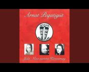 Arnat Peqatigiit - Topic