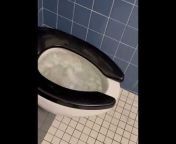 Overflow toilet