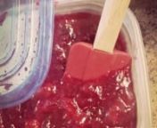 Making cranberry saucennSugarnWaternOrange nnDonen🤘👏❤