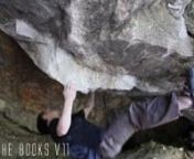 Dave Graham makes the first ascent of Ali Nomad, a hybrid boulder/route in Clear Creek Canyon.Estillo de Andrada!