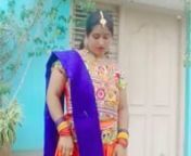 This dance video is based on a Lambani folk song.nLambanis, also called Lambadis or Banjaras, were nomadic tribesnwho came from Afghanistan to Rajasthan and have nownspread themselves across Karnataka, Andhra Pradesh,nRajasthan, Madhya Pradesh, Gujarat and Maharashtra.nLambanis are famous for their highly colorful dressnwith beautiful patterns on them (the dress worn by Rekhanin this dance video is inspired by the Lambani dress),nornaments made with coins and colorful round and oval beads.nLamba