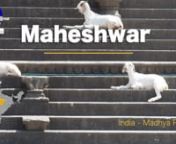 Stap in de betoverende wereld van Maheshwar met hoogtepunten zoals de Ahilyabai Tempel, Akhileshwar Tempel, het Fort van Maheshwar en de fascinerende Ghats. Voor uitgebreidere uitleg en details bezoek je https://www.travel-video.info/nl/videos-nl/maheshwar-india-madhya-pradesh.html. Meer weten over India en de staat Madhya Pradesh? Ontdek de pagina&#39;s https://www.travel-video.info/nl/lijst-van-de-landen/india.html en https://www.travel-video.info/nl/lijst-van-de-staten/madhya-pradesh.html. Voor o
