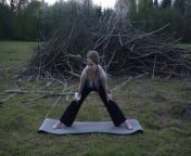 Today&#39;s yoga workout in an unusual place &#60;br/&#62;&#60;br/&#62;#yoga #yogaflow #workout