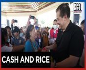 Romualdez leads distribution of relief packs, CARD launch in Palawan&#60;br/&#62;&#60;br/&#62;Speaker Ferdinand Martin G. Romualdez leads the distribution of relief packs to 700 fire victims at Mendoza Park in Puerto Princesa Palawan and the launch of the Cash and Rice Distribution (CARD) Program to 2,200 beneficiaries at the Provincial Capitol Gymnasium in Puerto Princesa City, Palawan on Friday, March 1, 2024.&#60;br/&#62;&#60;br/&#62;Video by Speaker Romualdez Media Bureau&#60;br/&#62;&#60;br/&#62;Subscribe to The Manila Times Channel - https://tmt.ph/YTSubscribe&#60;br/&#62; &#60;br/&#62;Visit our website at https://www.manilatimes.net&#60;br/&#62; &#60;br/&#62; &#60;br/&#62;Follow us: &#60;br/&#62;Facebook - https://tmt.ph/facebook&#60;br/&#62; &#60;br/&#62;Instagram - https://tmt.ph/instagram&#60;br/&#62; &#60;br/&#62;Twitter - https://tmt.ph/twitter&#60;br/&#62; &#60;br/&#62;DailyMotion - https://tmt.ph/dailymotion&#60;br/&#62; &#60;br/&#62; &#60;br/&#62;Subscribe to our Digital Edition - https://tmt.ph/digital&#60;br/&#62; &#60;br/&#62; &#60;br/&#62;Check out our Podcasts: &#60;br/&#62;Spotify - https://tmt.ph/spotify&#60;br/&#62; &#60;br/&#62;Apple Podcasts - https://tmt.ph/applepodcasts&#60;br/&#62; &#60;br/&#62;Amazon Music - https://tmt.ph/amazonmusic&#60;br/&#62; &#60;br/&#62;Deezer: https://tmt.ph/deezer&#60;br/&#62;&#60;br/&#62;Tune In: https://tmt.ph/tunein&#60;br/&#62;&#60;br/&#62;#themanilatimes &#60;br/&#62;#philippines&#60;br/&#62;#ration &#60;br/&#62;#reliefgoods