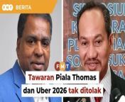 Persatuan Badminton Malaysia (BAM) menyangkal dakwaan ia menolak tawaran menganjurkan Piala Thomas dan Piala Uber 2026.&#60;br/&#62;&#60;br/&#62;&#60;br/&#62;Laporan Lanjut: https://www.freemalaysiatoday.com/category/bahasa/tempatan/2024/03/12/bam-tak-tolak-tawaran-anjur-piala-thomas-dan-uber-2026-kata-timbalan-presiden/&#60;br/&#62;&#60;br/&#62;Read More: https://www.freemalaysiatoday.com/category/nation/2024/03/12/bam-didnt-decline-hosting-thomas-uber-cup-2026-says-deputy-president/&#60;br/&#62;&#60;br/&#62;Free Malaysia Today is an independent, bi-lingual news portal with a focus on Malaysian current affairs.&#60;br/&#62;&#60;br/&#62;Subscribe to our channel - http://bit.ly/2Qo08ry&#60;br/&#62;------------------------------------------------------------------------------------------------------------------------------------------------------&#60;br/&#62;Check us out at https://www.freemalaysiatoday.com&#60;br/&#62;Follow FMT on Facebook: https://bit.ly/49JJoo5&#60;br/&#62;Follow FMT on Dailymotion: https://bit.ly/2WGITHM&#60;br/&#62;Follow FMT on X: https://bit.ly/48zARSW &#60;br/&#62;Follow FMT on Instagram: https://bit.ly/48Cq76h&#60;br/&#62;Follow FMT on TikTok : https://bit.ly/3uKuQFp&#60;br/&#62;Follow FMT Berita on TikTok: https://bit.ly/48vpnQG &#60;br/&#62;Follow FMT Telegram - https://bit.ly/42VyzMX&#60;br/&#62;Follow FMT LinkedIn - https://bit.ly/42YytEb&#60;br/&#62;Follow FMT Lifestyle on Instagram: https://bit.ly/42WrsUj&#60;br/&#62;Follow FMT on WhatsApp: https://bit.ly/49GMbxW &#60;br/&#62;------------------------------------------------------------------------------------------------------------------------------------------------------&#60;br/&#62;Download FMT News App:&#60;br/&#62;Google Play – http://bit.ly/2YSuV46&#60;br/&#62;App Store – https://apple.co/2HNH7gZ&#60;br/&#62;Huawei AppGallery - https://bit.ly/2D2OpNP&#60;br/&#62;&#60;br/&#62;#BeritaFMT #BAM #PialaThomas #Uber2026