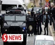 French police said on Friday (April 19) they arrested a man who had threatened to blow himself up at Iran&#39;s consulate in Paris. The suspect walked into the building at 11am carrying what appeared to a grenade and an explosive vest.&#60;br/&#62;&#60;br/&#62;WATCH MORE: https://thestartv.com/c/news&#60;br/&#62;SUBSCRIBE: https://cutt.ly/TheStar&#60;br/&#62;LIKE: https://fb.com/TheStarOnline