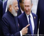 New Delhi is trying to cut back on its traditional dependence on Moscow for arms and combat gear. SIPRI expert Siemon Wezeman explains the reasons behind it and on who could step in to help India meet its weapons needs.