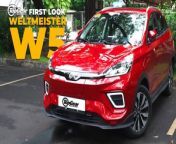 Weltmeister W5: Shocking new electric vehicle &#124; Top Gear Philippines Features&#60;br/&#62;&#60;br/&#62;It was only a matter of time before more electric vehicles made their way to the streets of the Philippines, and Weltmeister looks to beat a few major car brands to the punch with the Weltmeister W5.&#60;br/&#62;&#60;br/&#62;Editor in chief Dinzo Tabamo (not #KingPanda) takes a quick look at this unassuming electric vehicle and tries to answer questions that many of us ask about non-combustion-engined automobiles.&#60;br/&#62;&#60;br/&#62;Did this car spark your interest in EVs? Let us know what you think down in the comments section!&#60;br/&#62;&#60;br/&#62;Chapters:&#60;br/&#62;&#60;br/&#62;00:00 - Intro&#60;br/&#62;00:40 - What&#39;s it like inside?&#60;br/&#62;00:57 - How do you start it?&#60;br/&#62;01:27 - Infotainment System&#60;br/&#62;0:4:54 - How does it drive?&#60;br/&#62;07:26 - How long does the battery last?&#60;br/&#62;07:53 - How do you charge it?&#60;br/&#62;10:44 - How fast does it charge on the AC charger?&#60;br/&#62;11:35 - How fast does it charge on the DC charger?&#60;br/&#62;11:58 - How much is it?&#60;br/&#62;13:03 - Can it go through a flood?&#60;br/&#62;13:46 - Do we recommend it?&#60;br/&#62;&#60;br/&#62;Dig cars?&#60;br/&#62;Read more about cars and motoring here: http://www.topgear.com.ph&#60;br/&#62;Like us on Facebook: http://www.facebook.com/TopGearPH&#60;br/&#62;Tweet us: http://www.twitter.com/TopGearPH&#60;br/&#62;Follow us on Instagram: http://www.instagram.com/TopGearPH&#60;br/&#62;Join us on Tiktok: https://www.tiktok.com/@topgearph&#60;br/&#62;&#60;br/&#62;#topgearph #topgearphreviews #carreviewsphilippines