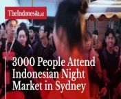 The Indonesian Night Market was held in Sydney, Australia. &#60;br/&#62;&#60;br/&#62;At least 3000 visitors came to the festival situated on the Globe Lawn at the University of New South Wales (UNSW).&#60;br/&#62;&#60;br/&#62;The event shows Indonesian students&#39; enthusiasm for promoting Indonesia in Australia. See more in the video.&#60;br/&#62;&#60;br/&#62;#IndonesianNightMarket #Sydney #Australia #IndonesianinAustralia&#60;br/&#62;&#60;br/&#62;Voice Over / Video Editor: Aulia Hafisa / Praba Mustika&#60;br/&#62;==================================&#60;br/&#62;&#60;br/&#62;Homepage: https://www.suara.com&#60;br/&#62;Facebook Fan Page: https://www.facebook.com/suaradotcom&#60;br/&#62;Instagram:https://www.instagram.com/suaradotcom/&#60;br/&#62;Twitter:https://twitter.com/suaradotcom