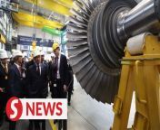 Prime Minister Datuk Seri Anwar Ibrahim commenced his visit to Germany with a tour of Siemens Energy, one of the world&#39;s foremost energy technology companies. &#60;br/&#62;&#60;br/&#62;Upon arriving at the Siemens Energy headquarters on Huttenstrasse, Anwar was welcomed by Siemens Energy executive board member Vinod Philip.&#60;br/&#62;&#60;br/&#62;WATCH MORE: https://thestartv.com/c/news&#60;br/&#62;SUBSCRIBE: https://cutt.ly/TheStar&#60;br/&#62;LIKE: https://fb.com/TheStarOnline