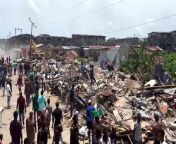 Thousands of people living in Lagos&#39; Jakande district are seeing their homes destroyed as part of a major eviction operation launched by local authorities in order to make way for a new highway.