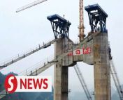 Ever wondered what it&#39;s like to work 600 meters up? &#60;br/&#62;&#60;br/&#62;Watch Xinhua&#39;s video for an exclusive look at the construction of the world&#39;s highest bridge!&#60;br/&#62;&#60;br/&#62;WATCH MORE: https://thestartv.com/c/news&#60;br/&#62;SUBSCRIBE: https://cutt.ly/TheStar&#60;br/&#62;LIKE: https://fb.com/TheStarOnline
