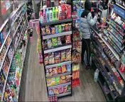 ramatic CCTV footage shows the moment a machete thug tried to rob a store - before being trapped inside by a have-a-go hero shopkeeper and brave passers-by. &#60;br/&#62;&#60;br/&#62;The knifeman was caught on camera storming into Taas Express with another armed accomplice in Smethwick, West Mids., on April 18. &#60;br/&#62;&#60;br/&#62;Shocking video shows him demanding &#92;