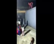 A Spider-Man impersonator caused a stir on social networks due to his skills to imitate the Marvel superhero, because through a TikTok he demonstrated that he can climb walls and perform all kinds of acrobatics. &#60;br/&#62; &#60;br/&#62;In fact, in a video he posted on his TikTok account, where he calls himself Piter Pereira, you can see how he performs one of his spectacular entrances at a children&#39;s party, where he amazed all the little ones. &#60;br/&#62;In the images circulating on the Internet, it can be seen how the Spiderman impersonator arrives at a children&#39;s party climbing from a wall. Later, from that height, the young man, who is originally from Brazil, performs several movements identical to those of this superhero, such as jumping jacks and push-ups. &#60;br/&#62;The partygoers, including adults and children, are shocked by his talent, as he is too similar to the fictional Marvel character and looks like the real one. &#60;br/&#62; &#60;br/&#62; &#60;br/&#62;Users react to the Spiderman video &#60;br/&#62;Meanwhile, users on social networks have been surprised by the Spider-Man impersonator, as they point out that he is very good at his job and there are even those who say he is better than the original. &#60;br/&#62; &#60;br/&#62;&#92;